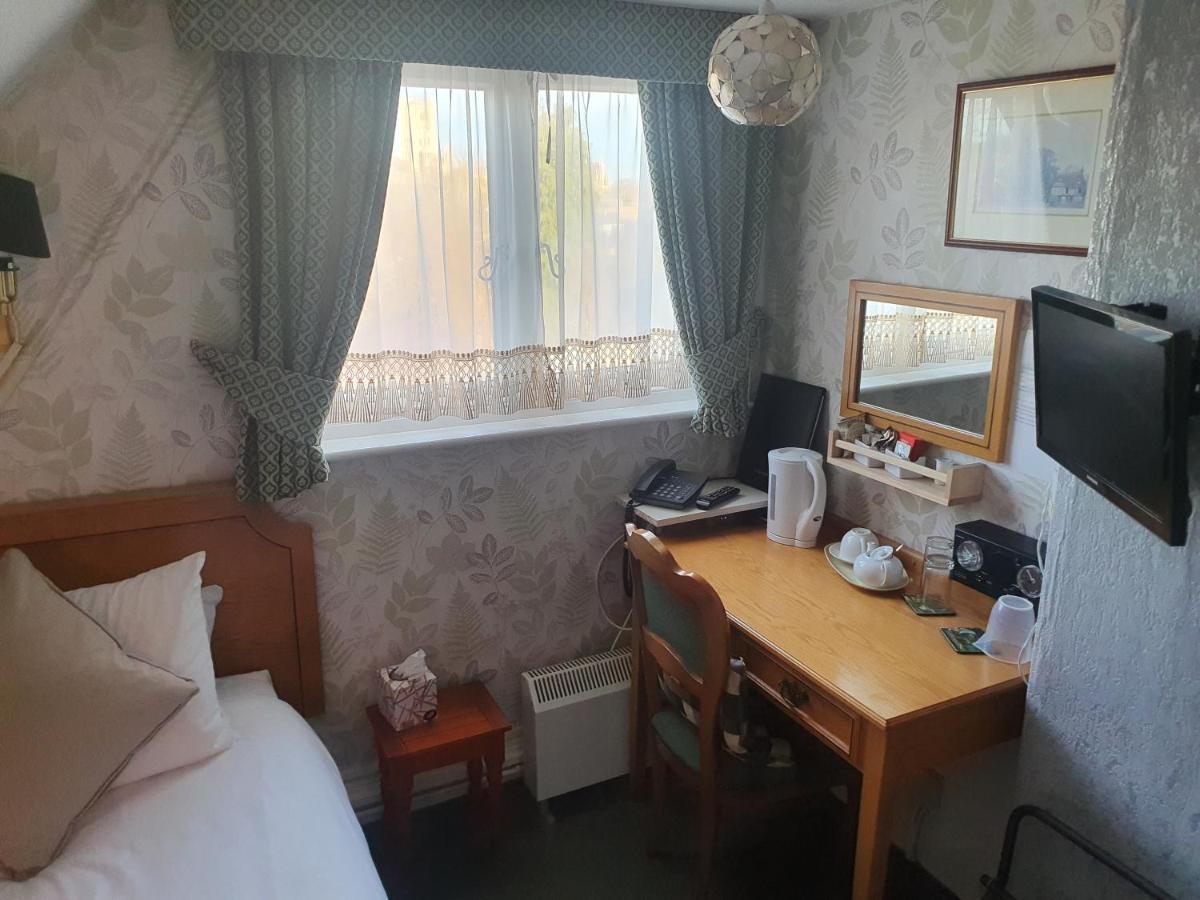 The Nyton Guesthouse Ілі Екстер'єр фото