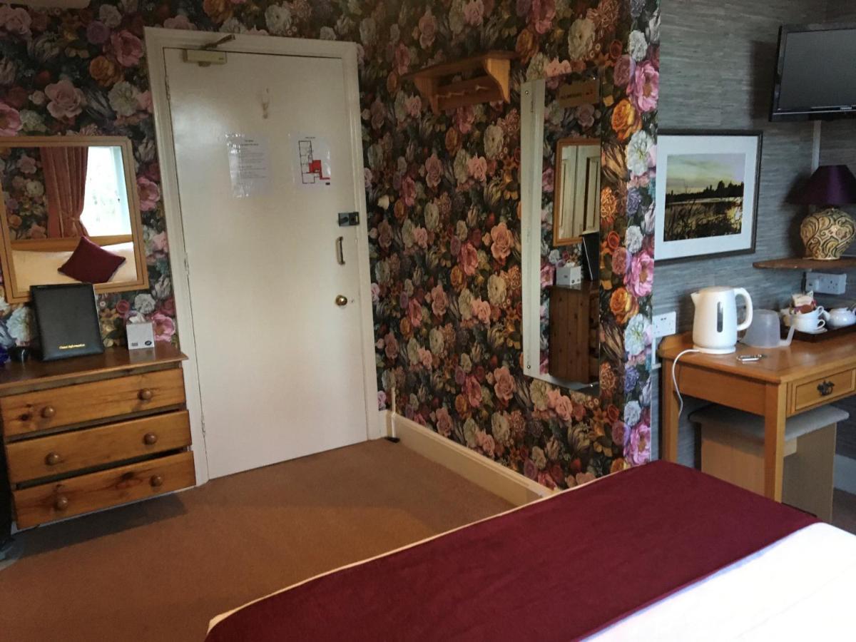 The Nyton Guesthouse Ілі Екстер'єр фото
