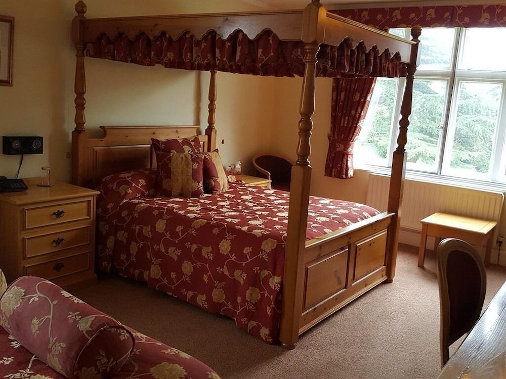 The Nyton Guesthouse Ілі Екстер'єр фото