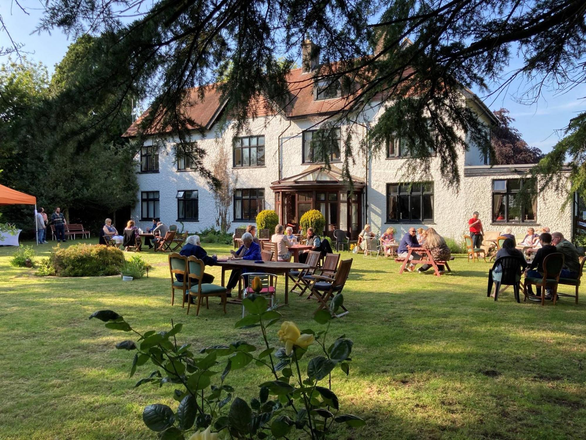 The Nyton Guesthouse Ілі Екстер'єр фото