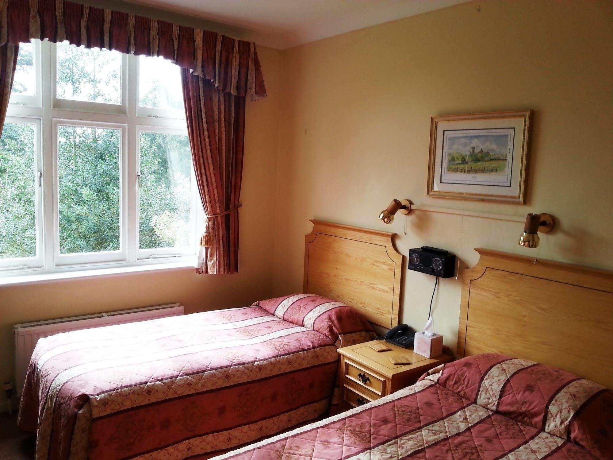 The Nyton Guesthouse Ілі Екстер'єр фото